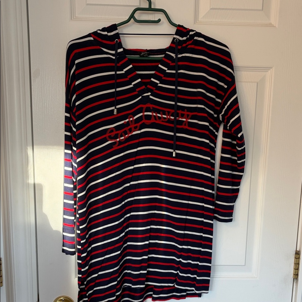 Cable & Gauge Navy and Red Striped Sweater